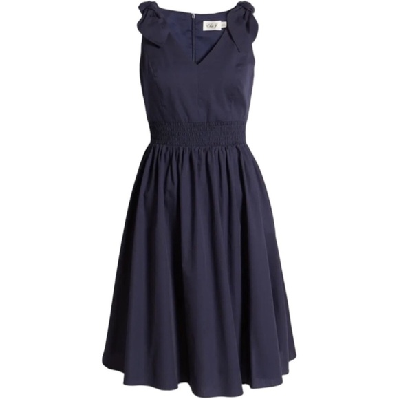 NWT Eliza J Smocked Cotton Dress In Navy with Bow Straps - Picture 3 of 10